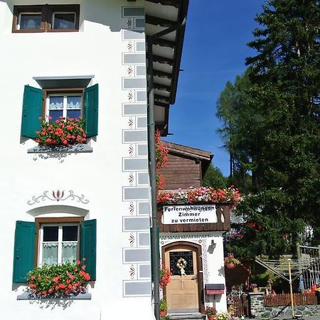 Pension Hof Zur Stilli Apartman Davos Kültér fotó