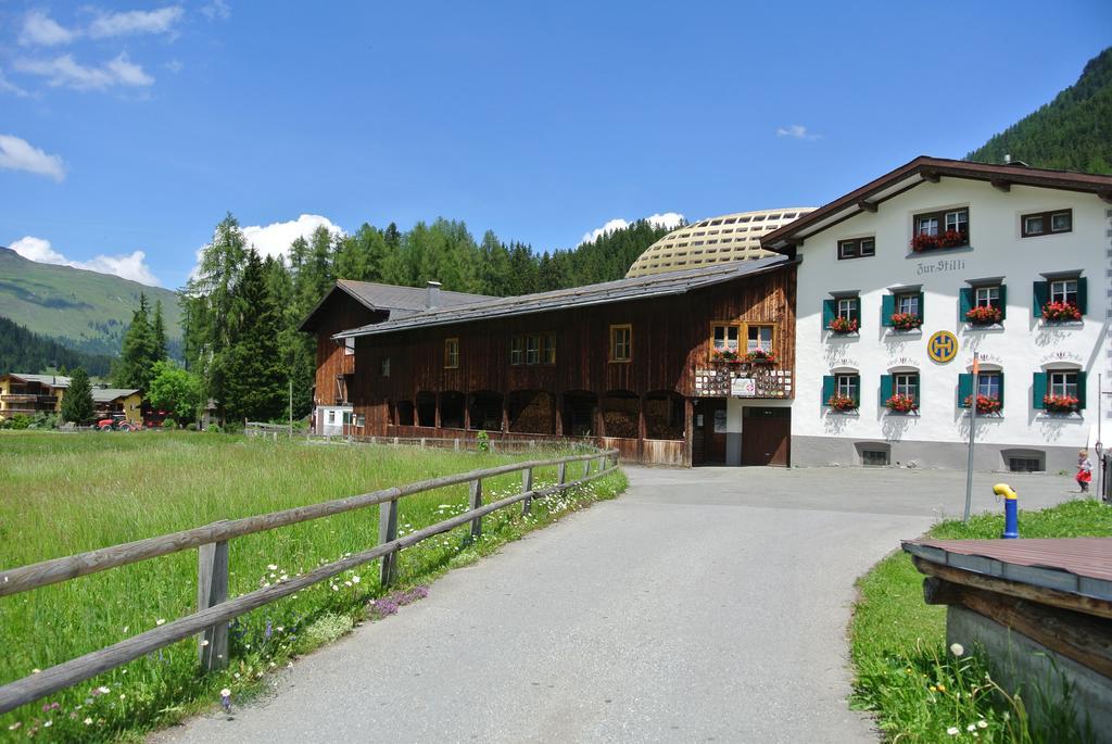Pension Hof Zur Stilli Apartman Davos Kültér fotó